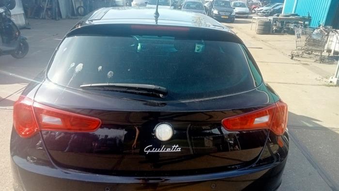 Begagnade Baklucka Alfa Romeo Giulietta (940) 1.4 TB 16V MultiAir Pris € 250,00 Marginaltabell erbjuds av Hans Auto Onderdelen