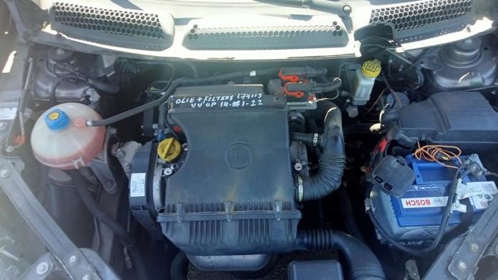 Usagé Assistant de freinage Fiat Bravo (198A) 1.4 16V Prix € 35,00 Règlement à la marge proposé par Hans Auto Onderdelen