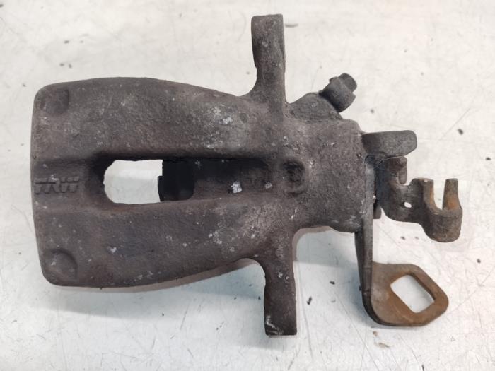 Gebrauchte Bremszange links hinten Mini Mini (R56) 1.4 16V One Preis € 25,00 Margenregelung angeboten von Hans Auto Onderdelen