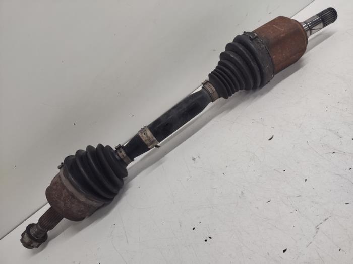 Gebrauchte Antriebswelle links vorne Alfa Romeo Giulietta (940) 1.4 TB 16V MultiAir Preis € 75,00 Margenregelung angeboten von Hans Auto Onderdelen