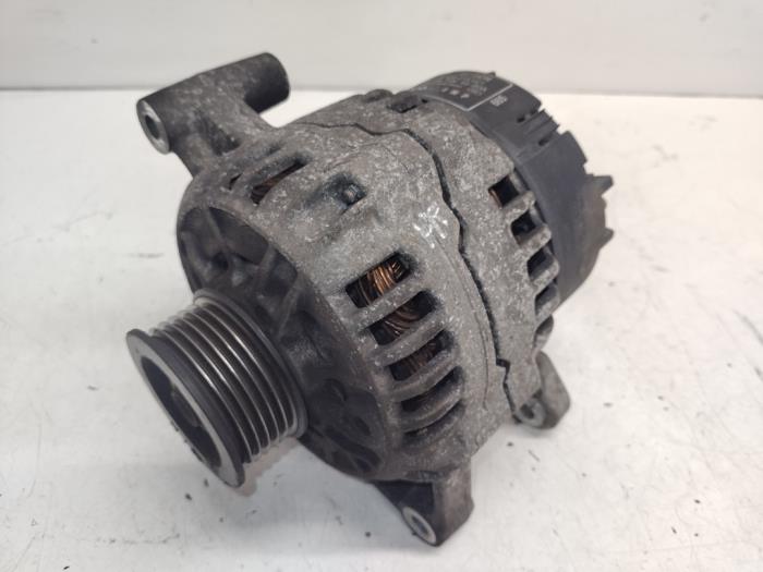 Begagnade Dynamo Volvo S40 (VS) 2.0 16V Pris € 35,00 Marginaltabell erbjuds av Hans Auto Onderdelen
