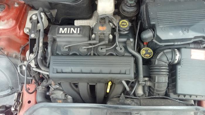 Usagé Servo frein BMW Mini (R50/53) 1.6 16V One Prix € 50,00 Règlement à la marge proposé par Hans Auto Onderdelen
