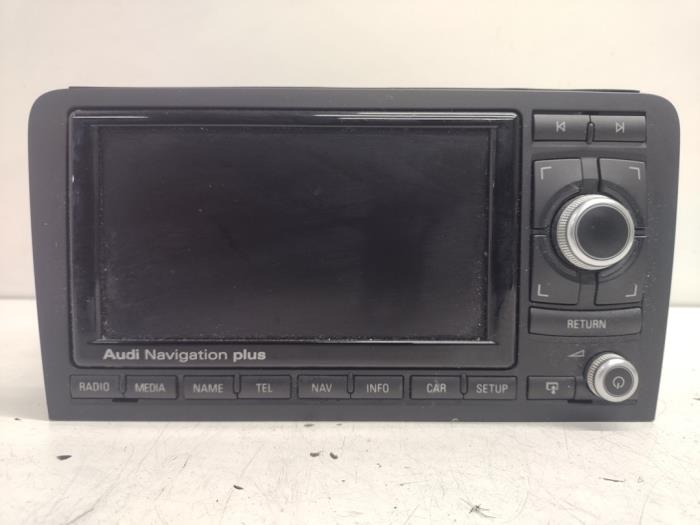 Gebrauchte Radio Audi A3 Sportback (8PA) 1.4 TFSI 16V Preis € 350,00 Margenregelung angeboten von Hans Auto Onderdelen