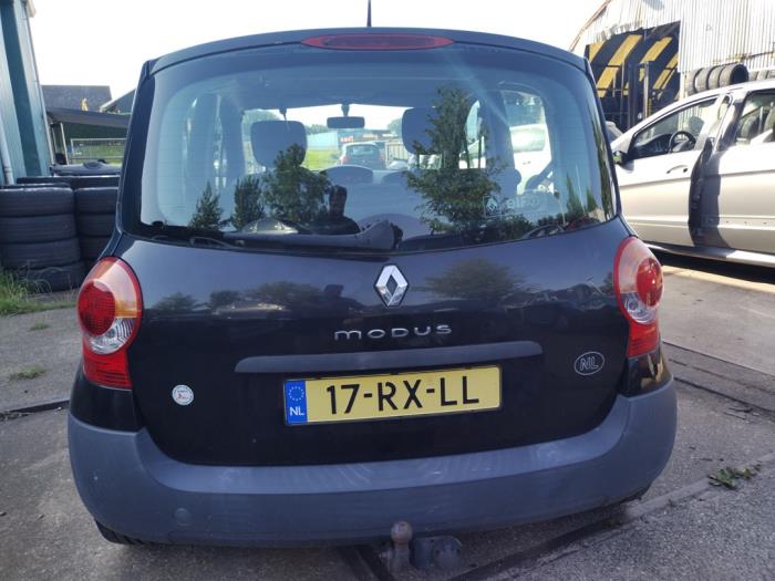Używane Tylna klapa Renault Modus/Grand Modus (JP) 1.4 16V Cena € 65,00 Procedura marży oferowane przez Hans Auto Onderdelen