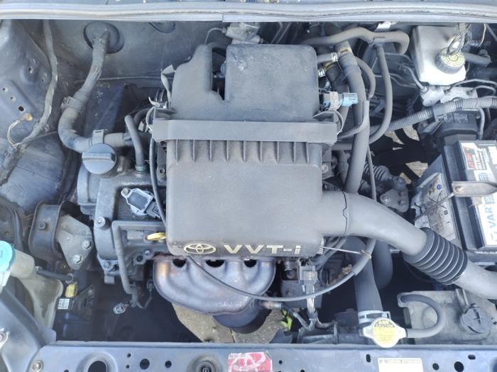Gebrauchte Getriebe Toyota Yaris (P1) 1.0 16V VVT-i Preis € 100,00 Margenregelung angeboten von Hans Auto Onderdelen