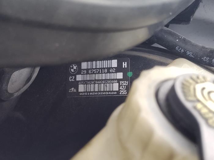 Usagé Servo frein BMW 3 serie Touring (E46/3) 316i 16V Prix € 100,00 Règlement à la marge proposé par Hans Auto Onderdelen
