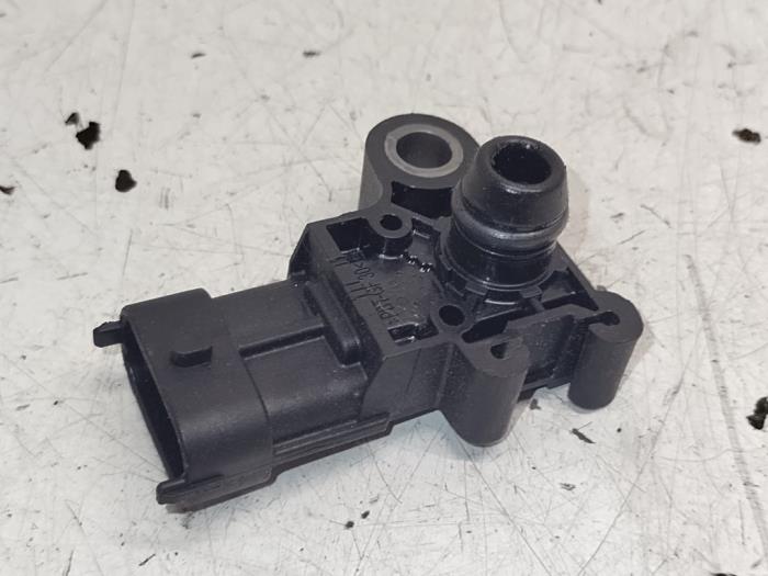 Begagnade MAP-sensor (insugsrör) Ford Focus 3 Wagon 1.0 Ti-VCT EcoBoost 12V 100 Pris € 20,00 Marginaltabell erbjuds av Hans Auto Onderdelen