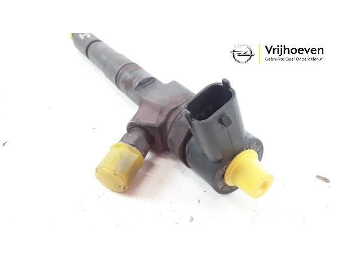Injector (diesel) from a Opel Insignia 2.0 CDTI 16V 110 Ecotec 2011