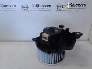 Usagé Moteur de ventilation chauffage Opel Corsa Prix € 30,00 Règlement à la marge proposé par Autodemontage Vrijhoeven B.V.