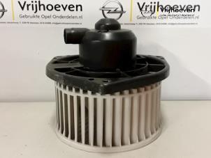 Used Heating and ventilation fan motor Opel Agila (A) 1.2 16V Price € 25,00 Margin scheme offered by Autodemontage Vrijhoeven B.V.