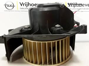 Used Heating and ventilation fan motor Opel Omega B (25/26/27) Price € 25,00 Margin scheme offered by Autodemontage Vrijhoeven B.V.