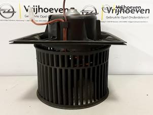 Usados Motor de ventilador de calefactor Opel Vectra Precio € 25,00 Norma de margen ofrecido por Autodemontage Vrijhoeven B.V.