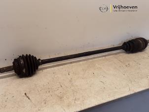 Used Front drive shaft, right Opel Vectra Price € 10,00 Margin scheme offered by Autodemontage Vrijhoeven B.V.