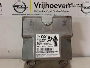 Gebrauchte Airbag Modul Opel Zafira B Preis € 75,00 Margenregelung angeboten von Autodemontage Vrijhoeven B.V.