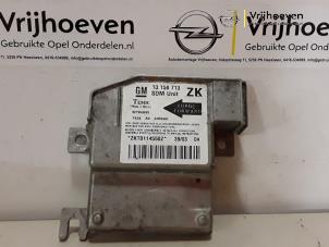 Gebrauchte Airbag Modul Opel Meriva Preis € 40,00 Margenregelung angeboten von Autodemontage Vrijhoeven B.V.