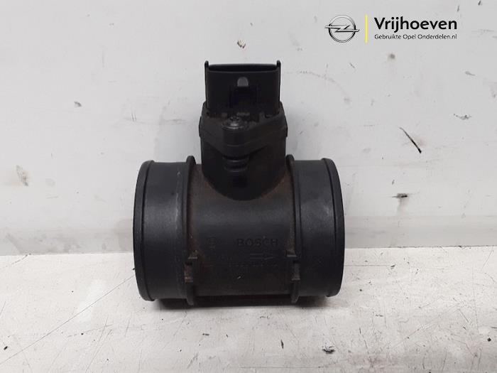 Begagnade Luftflödesmätare Opel Corsa D 1.6i OPC 16V Turbo Pris € 40,00 Marginaltabell erbjuds av Autodemontage Vrijhoeven B.V.