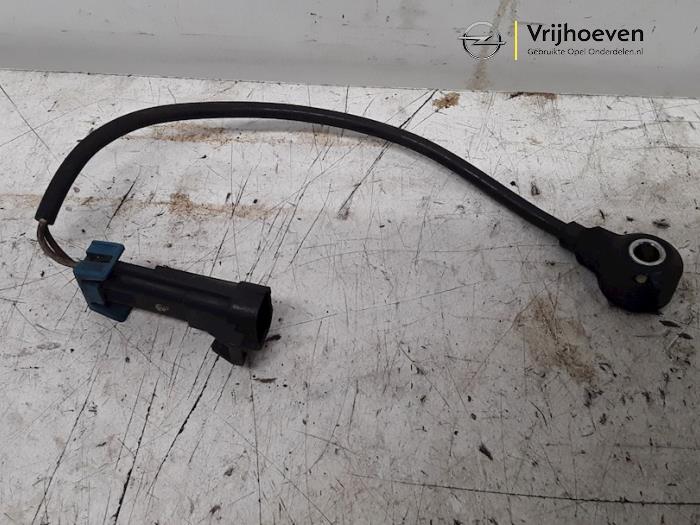 Begagnade Knackningssensor Opel Zafira (F75) 2.2 16V Pris € 20,00 Marginaltabell erbjuds av Autodemontage Vrijhoeven B.V.