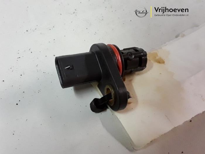 Kamaxelsensor från en Opel Zafira Tourer (P12) 1.8 16V Ecotec 2012