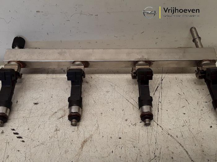 Fuel Injector Nozzle Car Fuel Injector Nozzle VAZ6238 main image 1