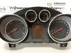 Used Instrument panel Opel Insignia Price € 100,00 Margin scheme offered by Autodemontage Vrijhoeven B.V.