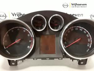 Usagé Instrument de bord Opel Meriva 1.4 Turbo 16V ecoFLEX Prix € 100,00 Règlement à la marge proposé par Autodemontage Vrijhoeven B.V.