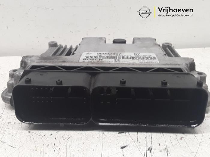Used Engine management computer Opel Antara 2.0 CDTi 16V 4x4 Price € 200,00 Margin scheme offered by Autodemontage Vrijhoeven B.V.