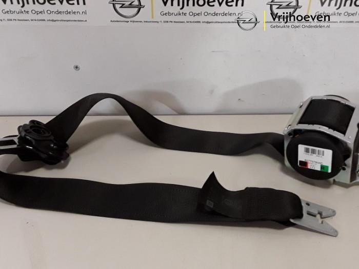 Front seatbelt, right from a Opel Corsa D 1.2 16V 2008