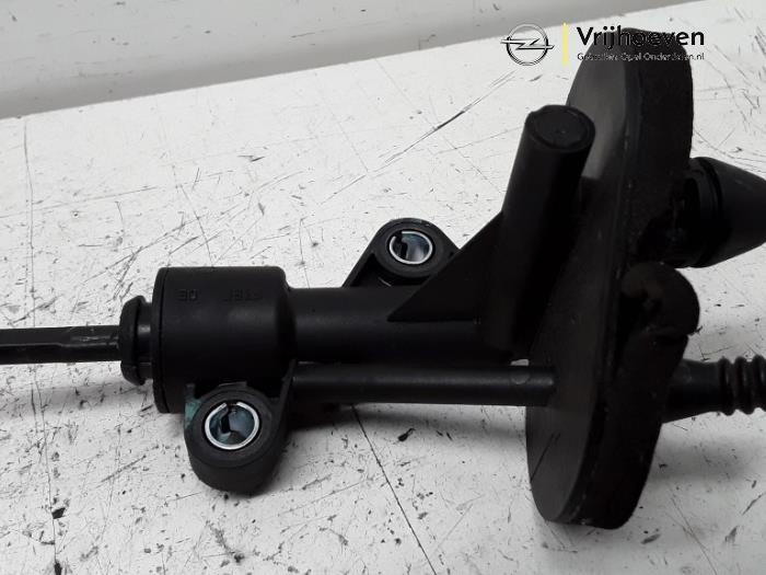 Clutch master cylinder Opel Corsa D 1.2 16V 55190993 F13