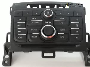 Used Radio control panel Opel Zafira Tourer (P12) 1.4 Turbo 16V ecoFLEX Price € 50,00 Margin scheme offered by Autodemontage Vrijhoeven B.V.