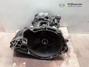 Used Gearbox Opel Corsa C (F08/68) 1.2 16V Price € 175,00 Margin scheme offered by Autodemontage Vrijhoeven B.V.
