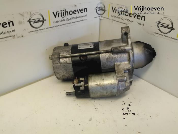 Used Starter Opel Astra J (PC6/PD6/PE6/PF6) Price € 40,00 Margin scheme offered by Autodemontage Vrijhoeven B.V.