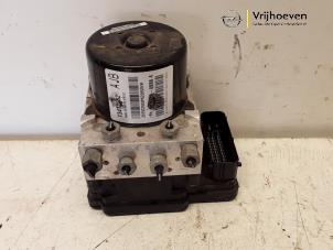 Used ABS pump Opel Astra J (PC6/PD6/PE6/PF6) 1.6 16V Ecotec Price € 140,00 Margin scheme offered by Autodemontage Vrijhoeven B.V.