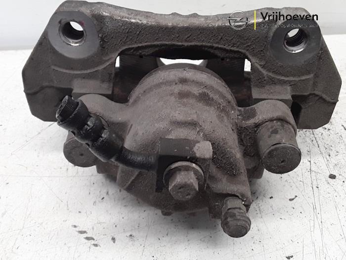 Front brake calliper, left from a Opel Astra K 1.4 Turbo 16V 2016