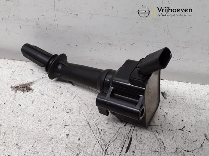 Pen ignition coil from a Opel Astra K 1.4 Turbo 16V 2018