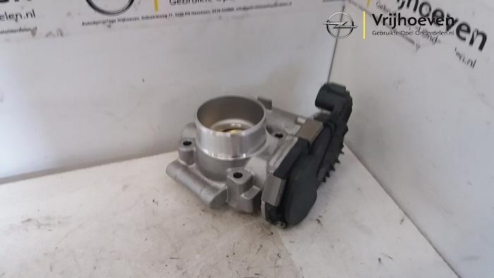 Gebrauchte Drosselklappengehäuse Opel Corsa E 1.4 16V Bi-Fuel Preis € 30,00 Margenregelung angeboten von Autodemontage Vrijhoeven B.V.