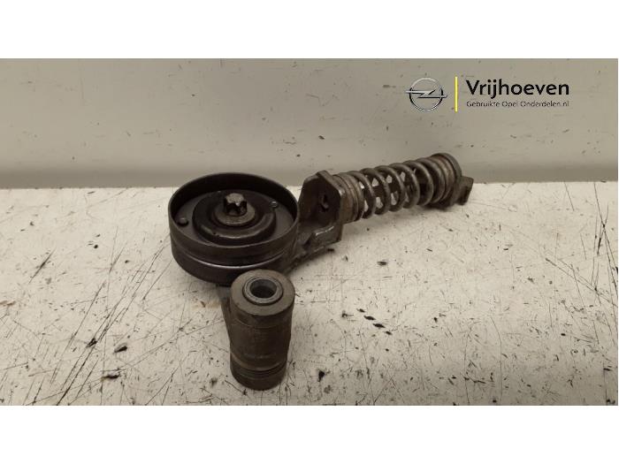 Belt tensioner multi from a Opel Astra 2011