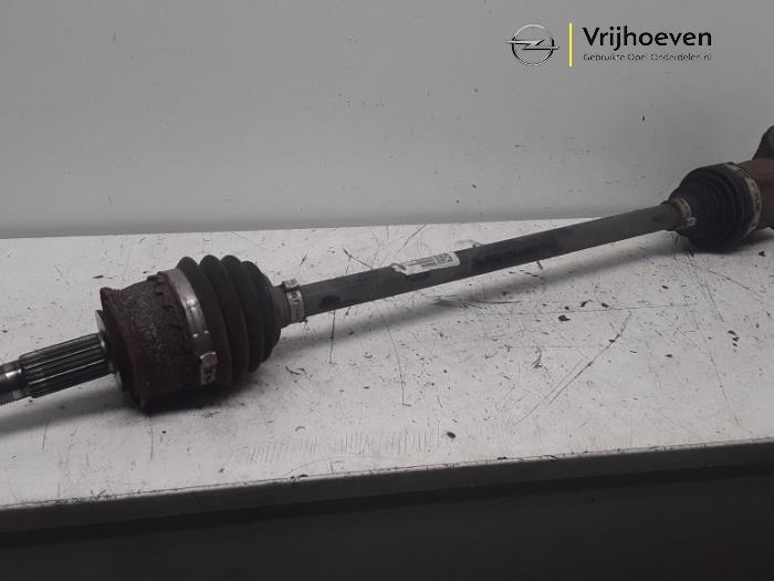 Gebrauchte Antriebswelle rechts hinten Opel Mokka/Mokka X 1.4 Turbo 16V 4x4 Preis € 90,00 Margenregelung angeboten von Autodemontage Vrijhoeven B.V.