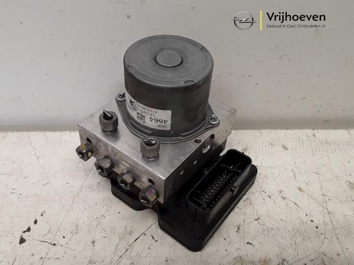 Used ABS pump Opel Astra K 1.4 Turbo 16V Price € 80,00 Margin scheme offered by Autodemontage Vrijhoeven B.V.