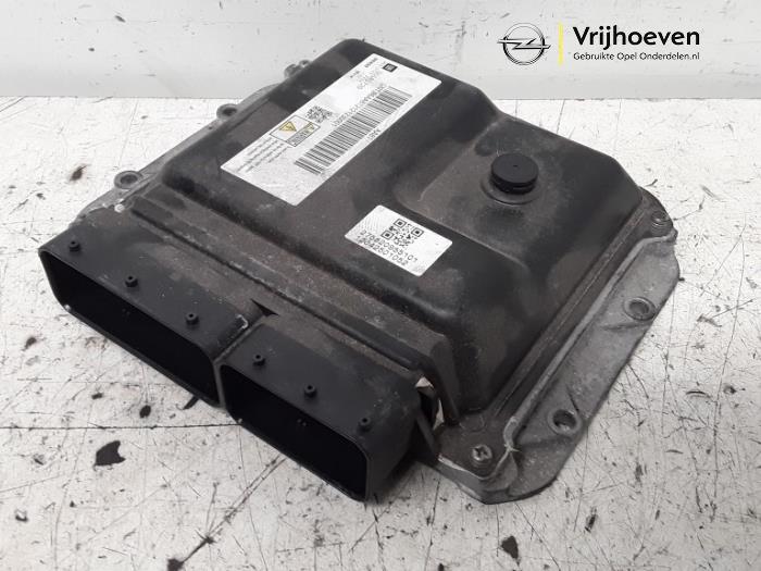Used Engine management computer Opel Meriva (B) 1.7 CDTI 16V Price € 100,00 Margin scheme offered by Autodemontage Vrijhoeven B.V.