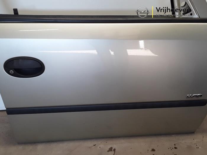 Portière 4portes avant droite d'un Opel Meriva 1.4 16V Twinport 2007