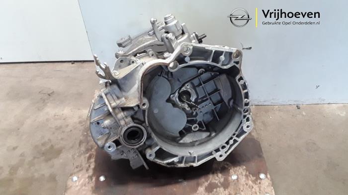 Used Gearbox Opel Corsa E 1.3 CDTi 16V ecoFLEX Price € 650,00 Margin scheme offered by Autodemontage Vrijhoeven B.V.