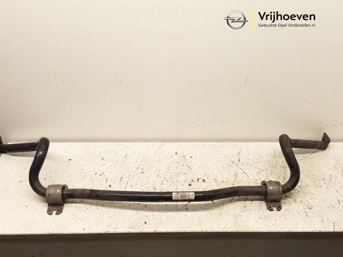 Front anti-roll bar from a Opel Insignia Sports Tourer 2.0 CDTI 16V 160 Ecotec 2010