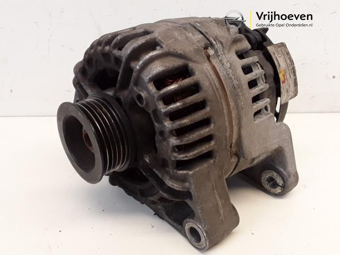 Begagnade Dynamo Opel Meriva (A) 1.4 16V Twinport Pris € 17,50 Marginaltabell erbjuds av Autodemontage Vrijhoeven B.V.