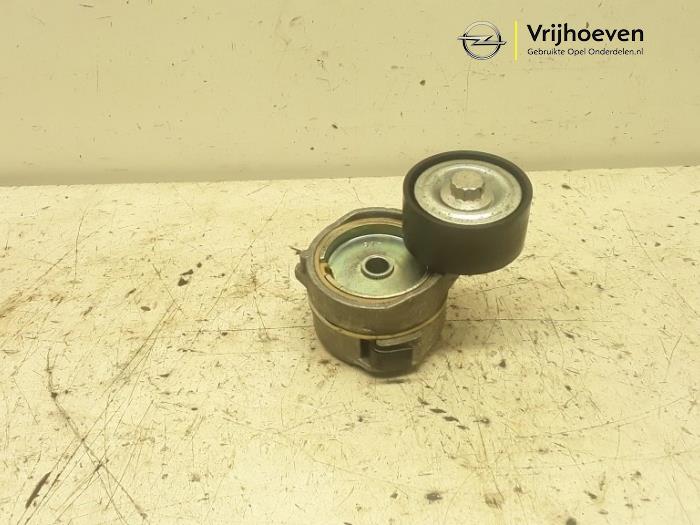 Usados Tensor correa múltiple Opel Grandland (X) 1.2 Turbo 12V Precio € 20,00 Norma de margen ofrecido por Autodemontage Vrijhoeven B.V.