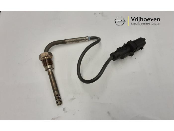 Used Particulate filter sensor Opel Zafira Tourer (P12) 2.0 CDTI 16V 160 Ecotec Price € 20,00 Margin scheme offered by Autodemontage Vrijhoeven B.V.