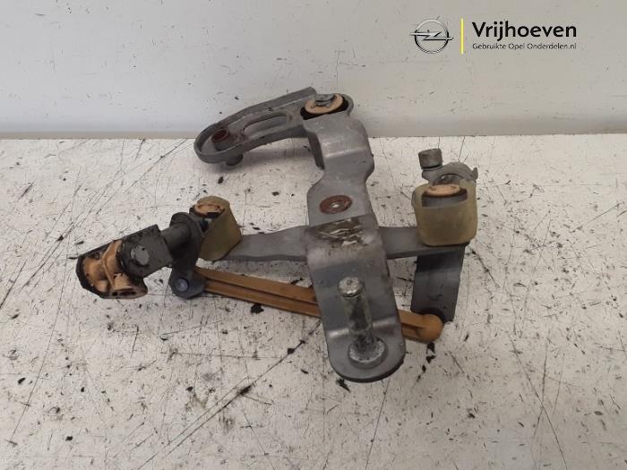 Gearbox mechanism from a Opel Corsa E 1.4 16V 2015