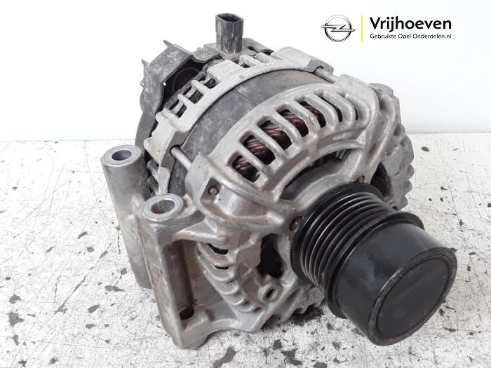 Begagnade Dynamo Opel Corsa E 1.3 CDTi 16V ecoFLEX Pris € 75,00 Marginaltabell erbjuds av Autodemontage Vrijhoeven B.V.