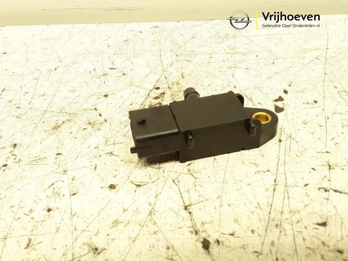 Begagnade Sensor (övriga) Opel Insignia 2.0 CDTI 16V 160 Ecotec Pris € 30,00 Marginaltabell erbjuds av Autodemontage Vrijhoeven B.V.