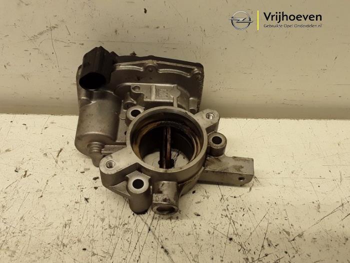 Gebrauchte Drosselklappengehäuse Opel Corsa E 1.3 CDTi 16V ecoFLEX Preis € 25,00 Margenregelung angeboten von Autodemontage Vrijhoeven B.V.
