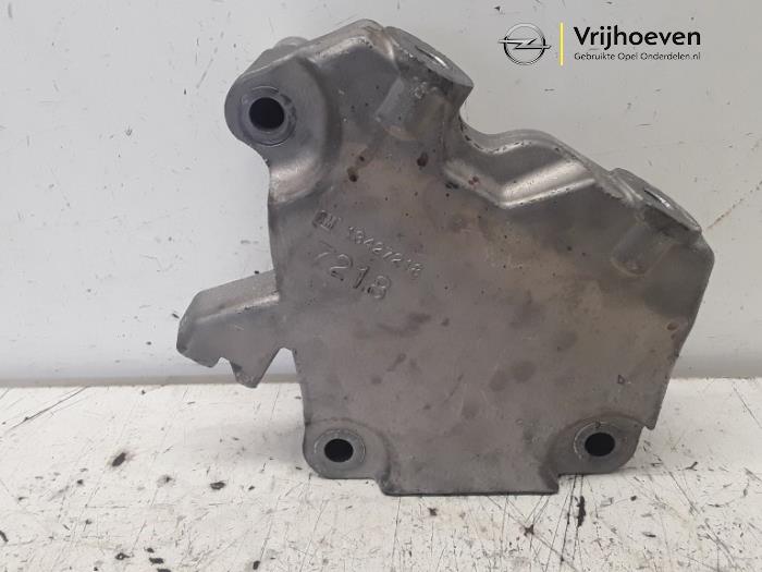 Used Engine mount Opel Corsa E 1.4 16V Price € 25,00 Margin scheme offered by Autodemontage Vrijhoeven B.V.